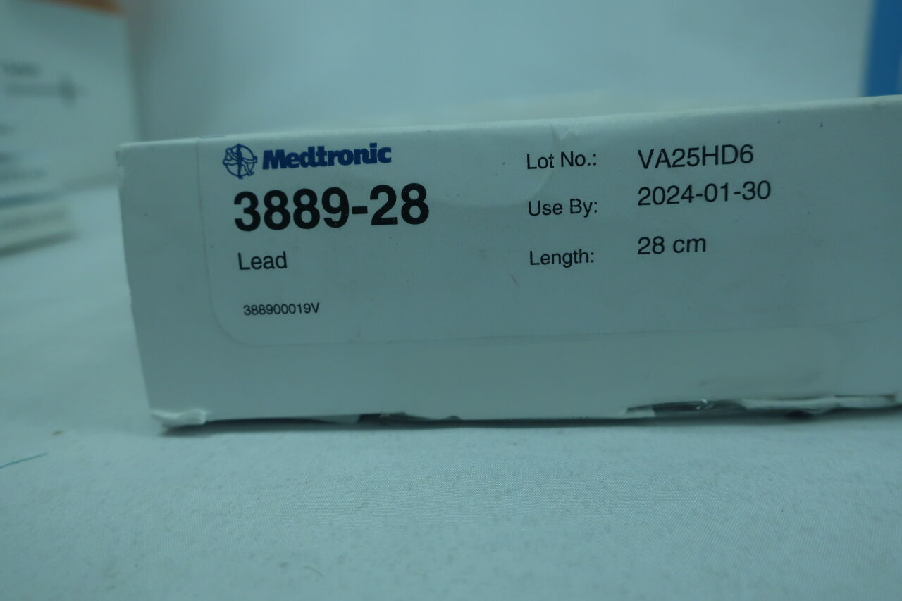 3889-28 - MEDTRONIC - InterStim Quadripolar Lead Kit for Sacral Nerve Stimulation (SNS), 28cm, () - ( Expiry Date: 2023-09-18 )