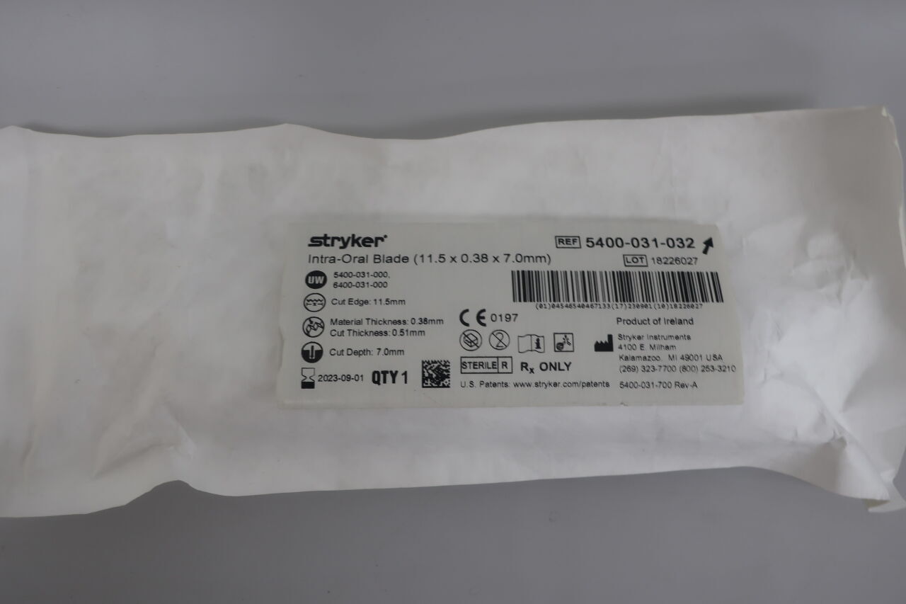 5400-031-032 - STRYKER - core intra-oral blade, 11.5mm x 7mm x 0.38mm, (EA) - ( Expiry Date: 2022-09-01 )