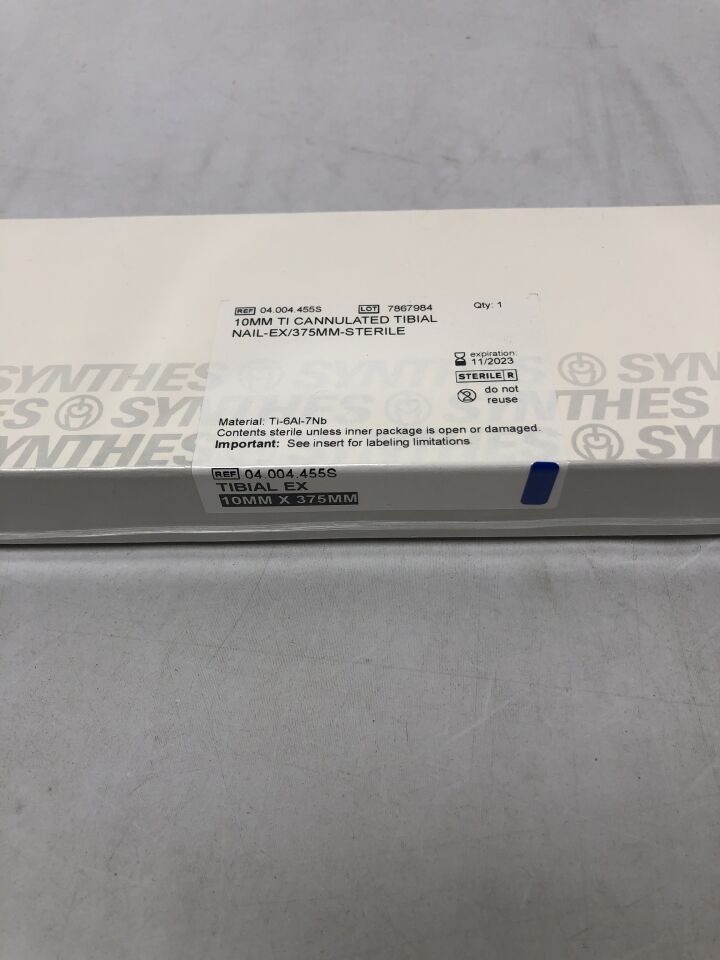 04.004.455S - SYNTHES - 10mm Titanium Cannulated Tibial Nail, 375mm, (BX/1) - ( Expiry Date: 2023-11-30 )