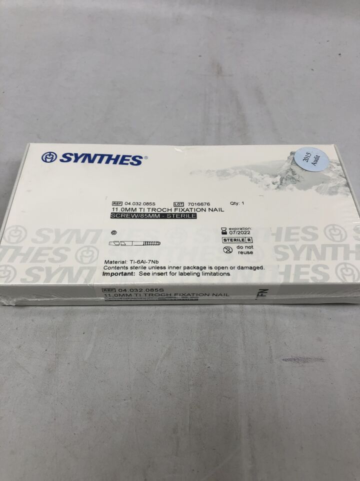 04.032.085S - SYNTHES - Titanium Troch Fixation Nail, 11mm X 85mm, (BX/1) - ( Expiry Date: 2022-07-01 )