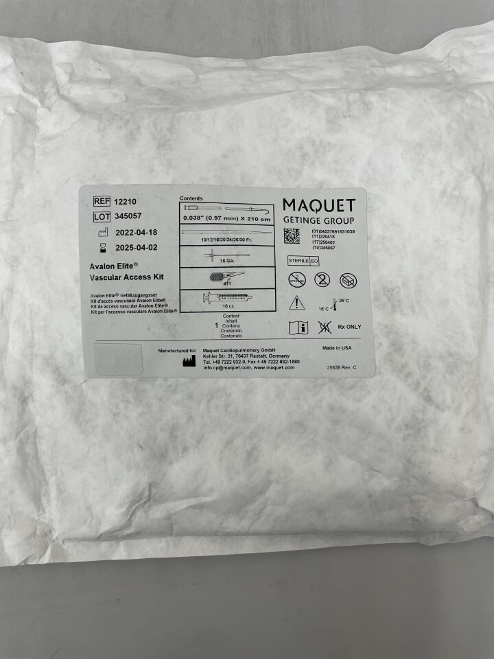 12210  -  MAQUET  -  AVALON ELITE Vascular Access Kit, 0.038" x 210 cm, 18Ga , ( EA )  -  ( Expiry Date : 2025-04-02 )