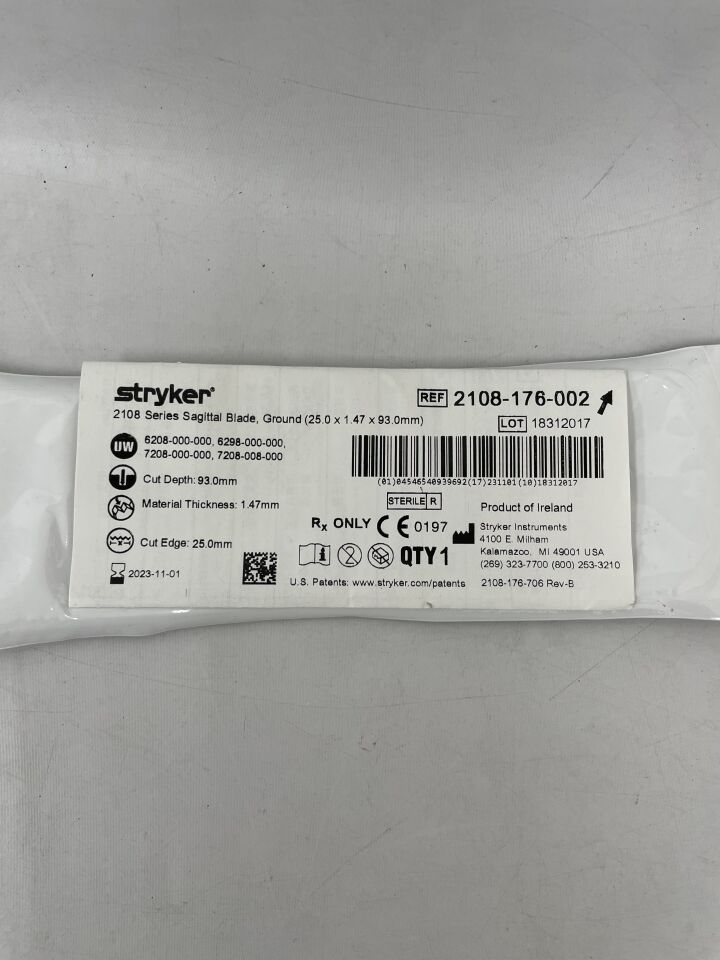 2108-176-002 - STRYKER - sagittal blade: heavy duty, straight, ground 25mm x 93mm x 1.47mm, (EA) - ( Expiry Date: 2023-11-01 )