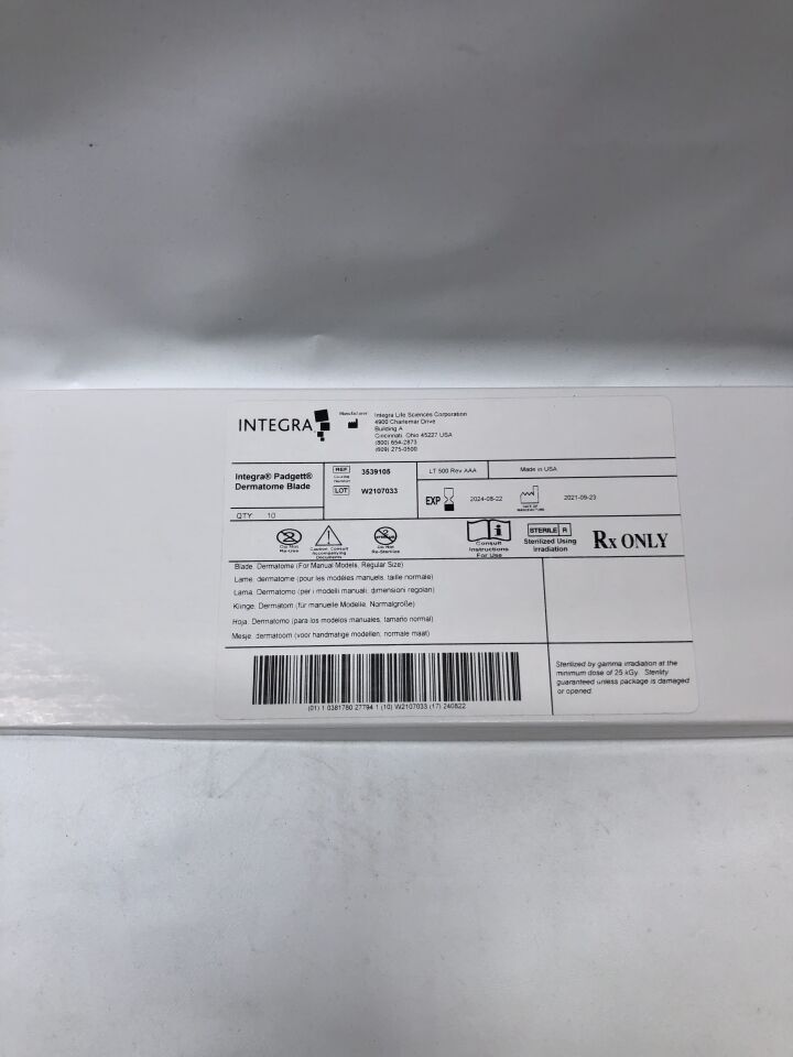3539105 - INTEGRA - padgett dermatome blade for manual models, regular size, (BX/10) - ( Expiry Date: 2024-08-22 )