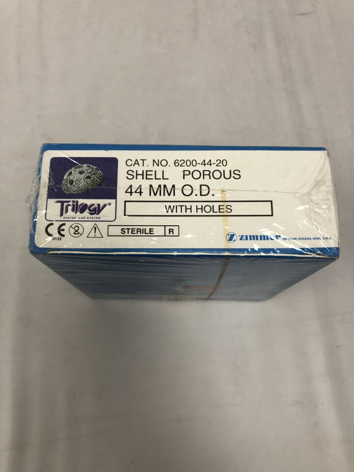 6200-44-20 - ZIMMER - Shell, Porous, 44mm outer diameter with holes, (BX/1) - ( Expiry Date: 2018-08-01 )