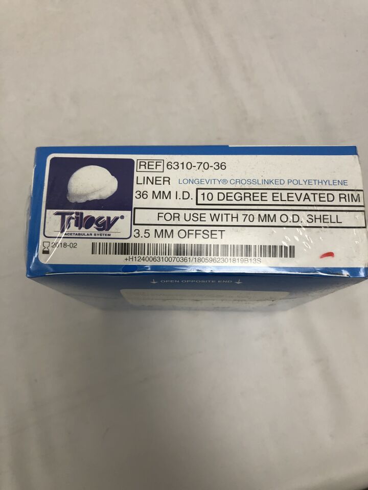 6310-70-36 - ZIMMER - Trilogy Acetabular System, 36mm inner diameter, 10 degree elevated rim, for use with 70mm OD shell, (BX/1) - ( Expiry Date: 2018-02-01 )