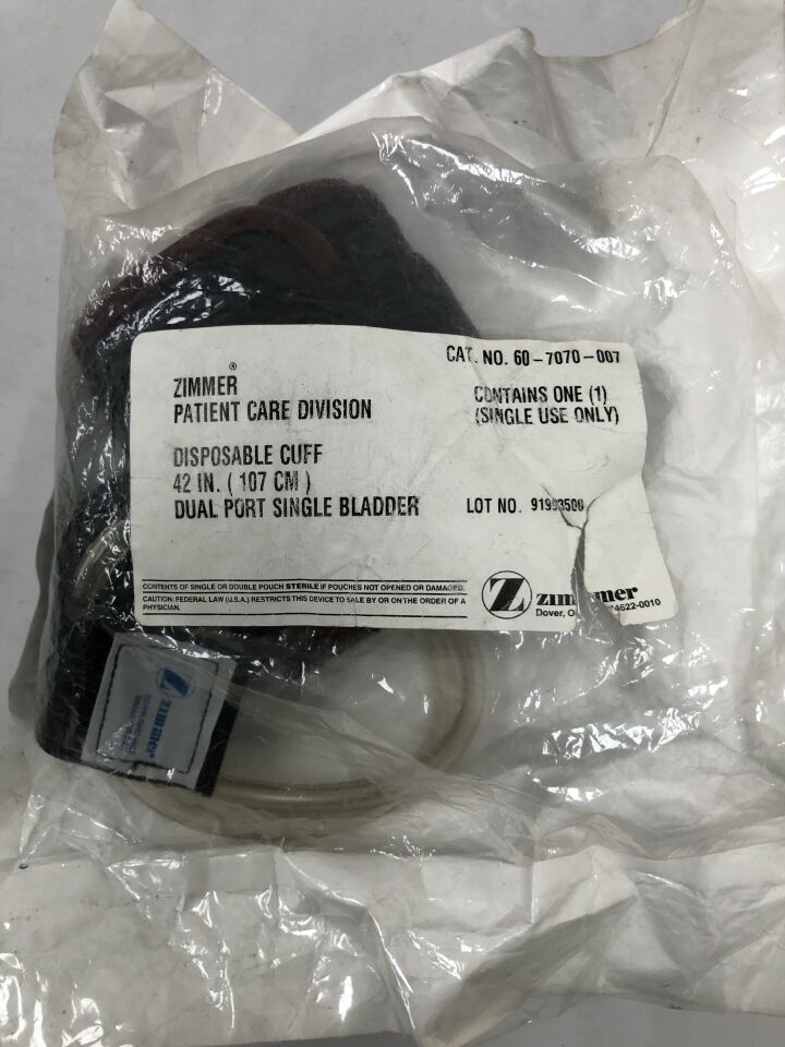 60-7070-007  -  ZIMMER  -  Disposable Cuff, Dual Port Single Bladder, 42in , ( EA )  -  ( Expiry Date : 2099-01-01 )