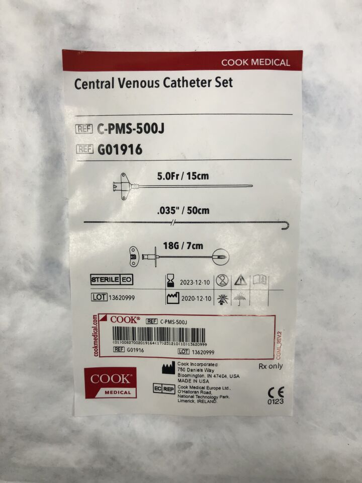 G01916 - COOK - Central Venous Catheter Set, 5Fr/15cm, () - ( Expiry Date: 2023-12-10 )