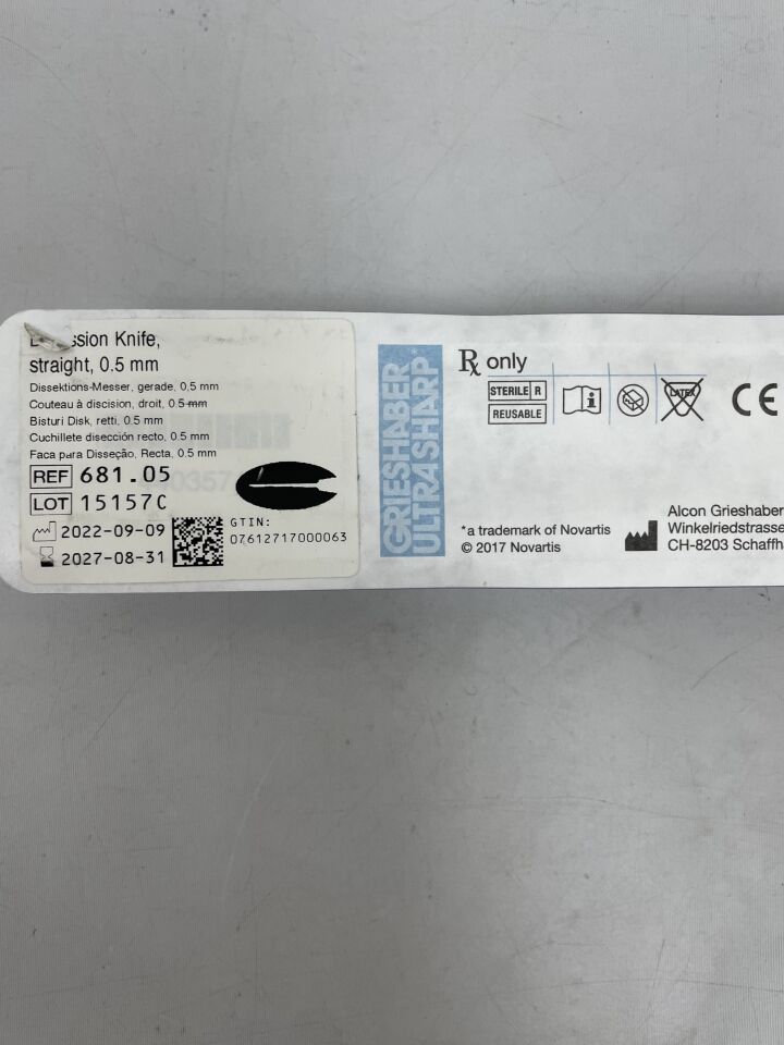 681.05 - ALCON - Cuchillo de corte ultraafilado Grieshaber, recto, reutilizable (unidad) - (Fecha de caducidad: 31/08/2027)