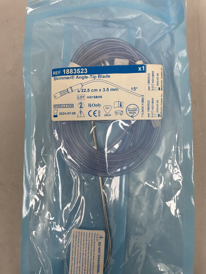 1883523 - MEDTRONIC - xomed skimmer angle-tip blade, 22.5cm x 3.5mm, () - ( Expiry Date: 2024-07-05 )
