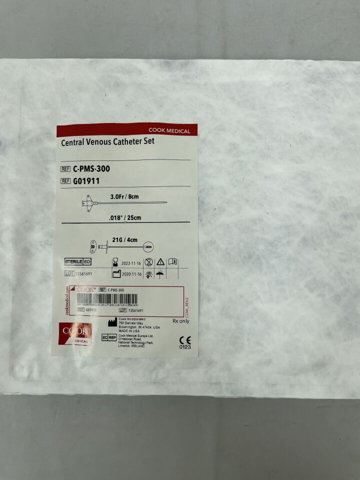 G01911 - COOK - CVC Set, Single Lumen 3F x 8cm, (EA) - ( Expiry Date: 2023-11-16 )