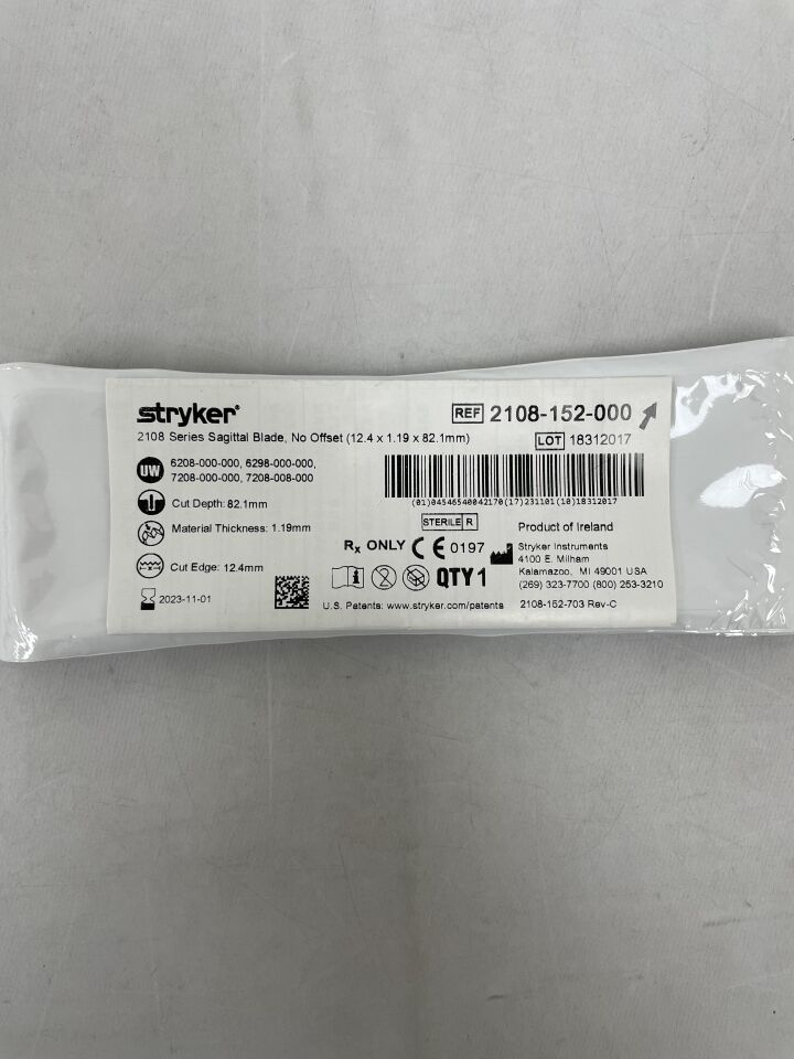 2108-152-000 - STRYKER - Heavy Duty Thick Diamond Tooth Design Sagittal Saw Blade,, (EA) - ( Expiry Date: 2023-11-01 )
