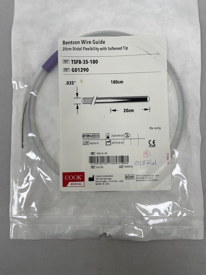 G01290 - COOK - Bentson Wire Guide - 20cm Distal Flexibility with Softened Tip - TSFB-35-180 - .035" x 180cm, (EA) - ( Expiry Date: 2024-04-03 )