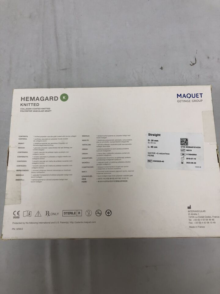 HGK0020-40 - MAQUET - HemaGard K Collagen Coated Knitted Polyester Vascular Prosthesis, Straight 20mm x 40cm, (BX/1) - ( Expiry Date: 2023-06-30 )