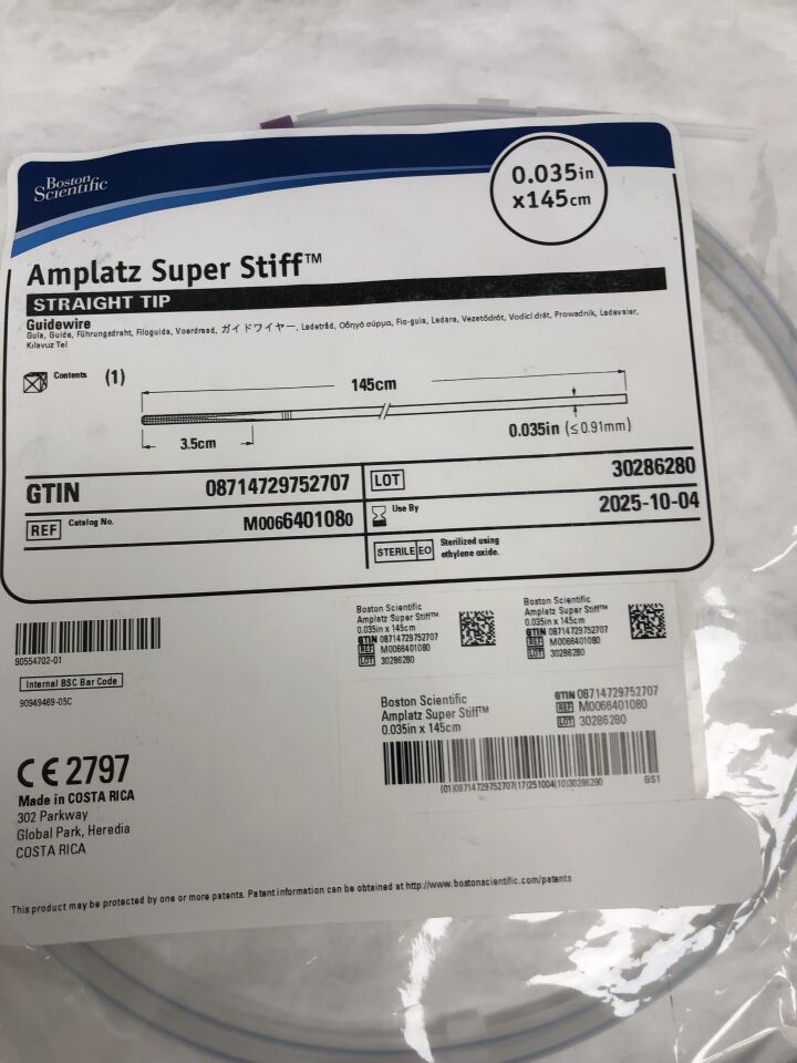 640108 - 波士頓科學 - Amplatz 超硬直頭導絲，0.035英吋 x 145厘米，（EA）-（有效期至：2025年10月4日）