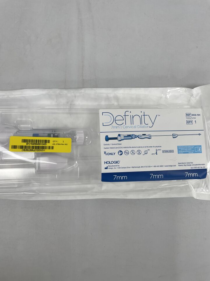 DCD-701 - HOLOGIC - DEFINITY CERVICAL DILATOR, 7mm, (BX/1) - ( Expiry Date: 2023-08-27 )