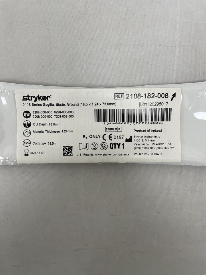2108-182-008  -  STRYKER  -  Sagittal Blade, No Offset 18.6mm x 84.4mm x 1.24mm , ( EA )  -  ( Expiry Date : 2025-11-01 )