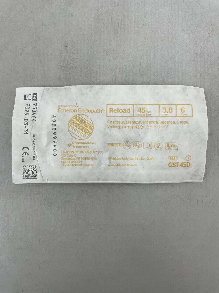 GST45D - ETHICON - Echelon Endopath 吻合器替換裝，帶抓握表面技術，金色，3.8 毫米開口 x 1.8 毫米閉合高度，（EA）-（有效期至：2025-03-31）