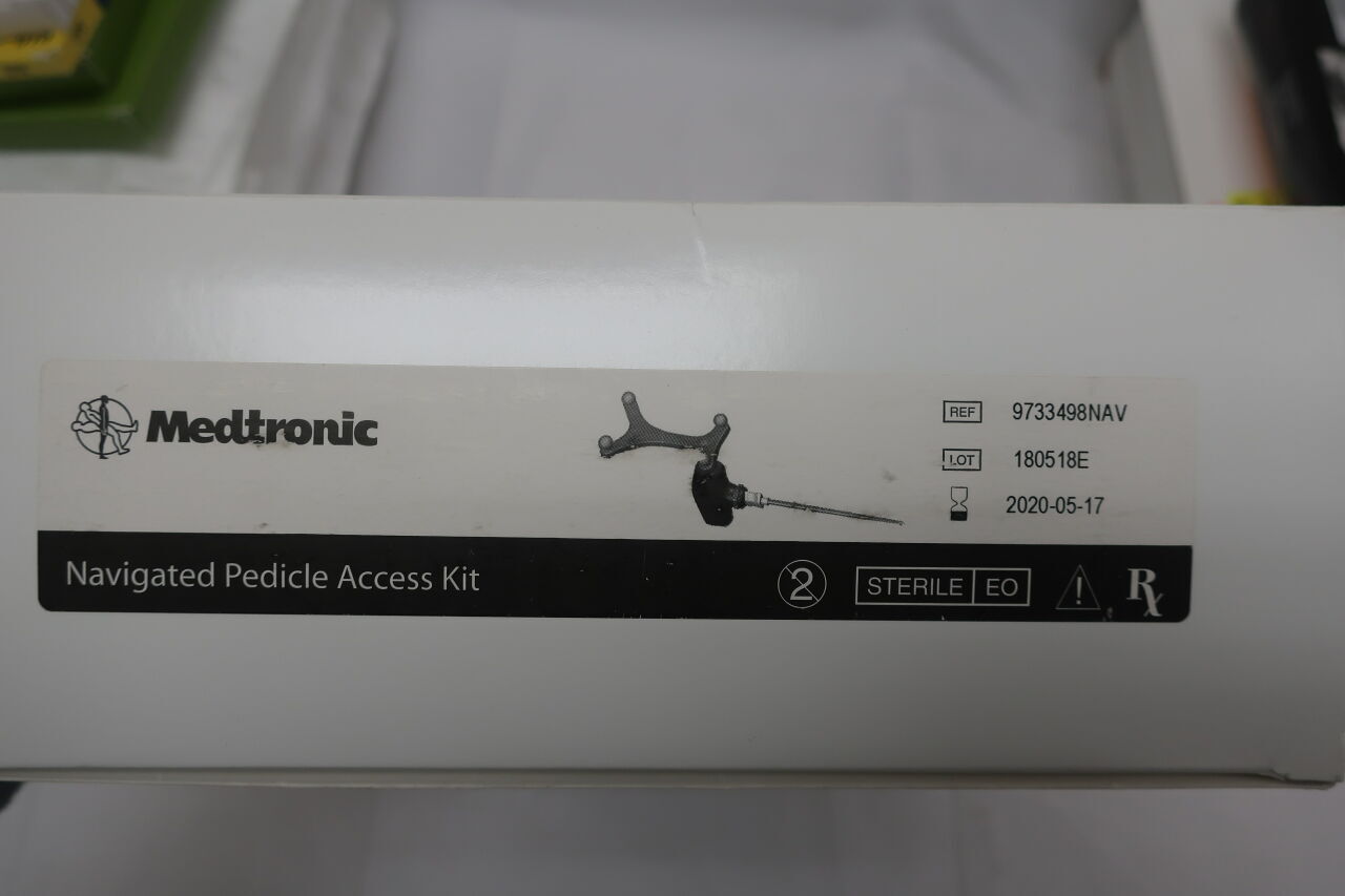 9733498NAV - MEDTRONIC - Navigated Pedicle Access Kit, (BX/1) - ( Expiry Date: 2022-03-18 )