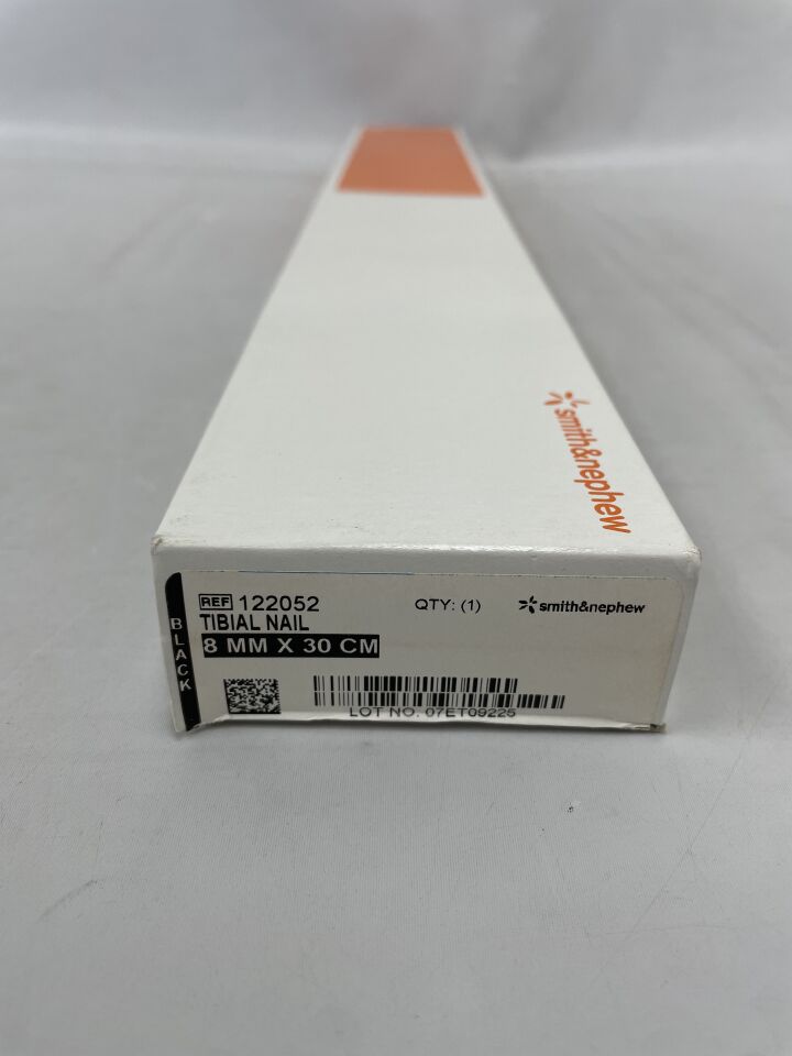 122052 - SMITH & NEPHEW - Tibial Nail, 8mm x 30cm, (BX/1) - ( Expiry Date: 2017-07-03 )