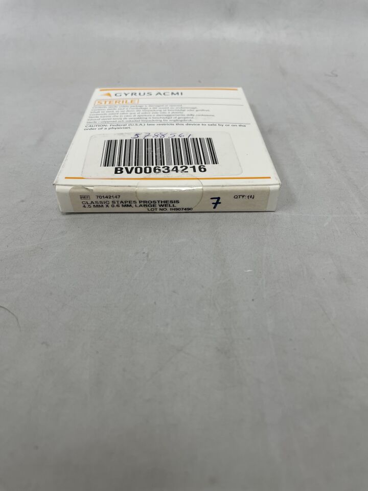 70142147 - GYRUS ACMI - Classic Stapes Prosthesis, 4.5 x 0.6mm, Large Well, (BX/1) - ( Expiry Date: 2024-09-10 )