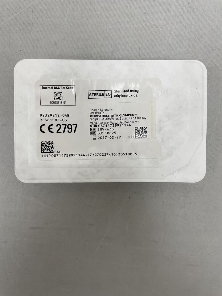 SUV-633 - BOSTON SCIENTIFIC - OrcaPod, conjunto de válvula de aire/agua, succión y biopsia con conector de chorro de agua (unidad) - (Fecha de caducidad: 27/02/2027)