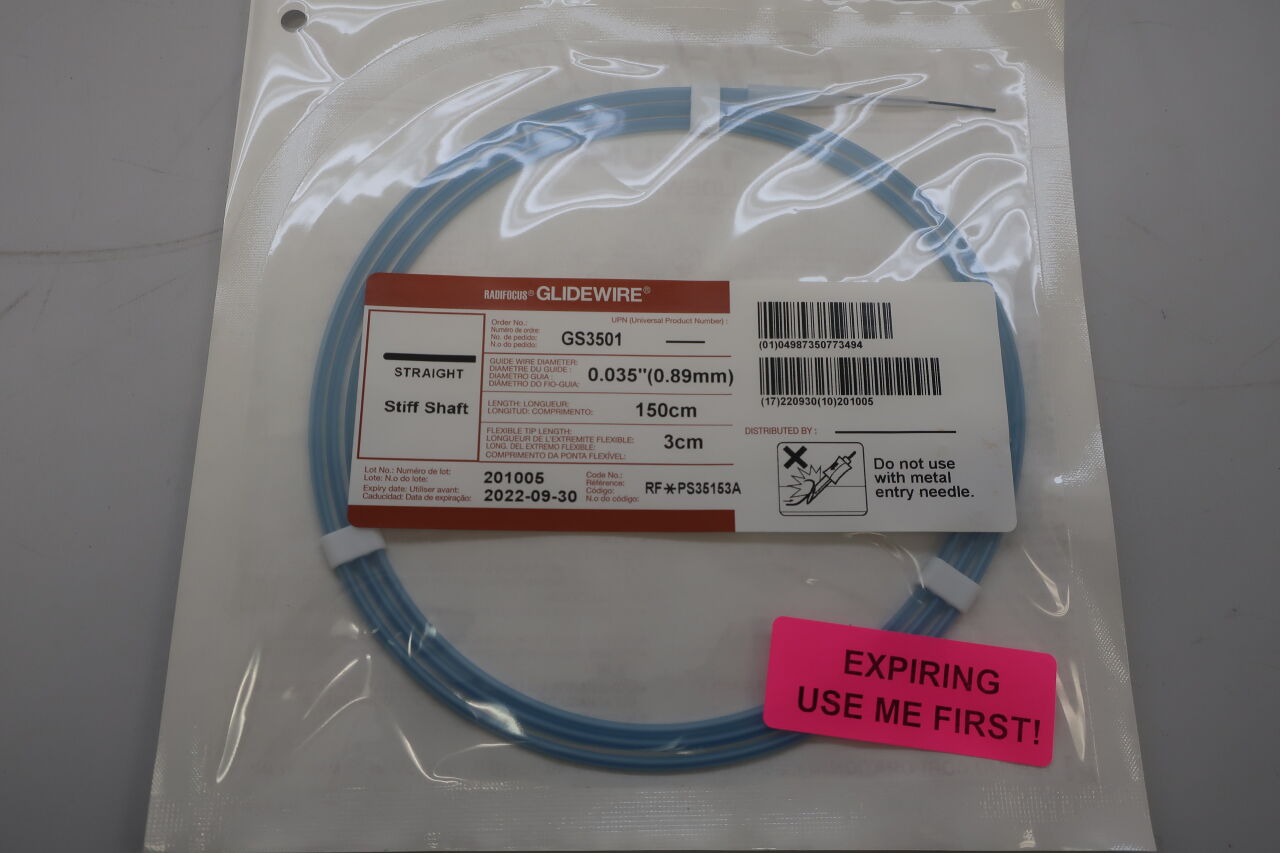 GS3501 - TERUMO - Radifocus Glidewire - Straight Stiff Shaft - .035" x 150cm x 3cm
, () - ( Expiry Date: 2023-09-30 )