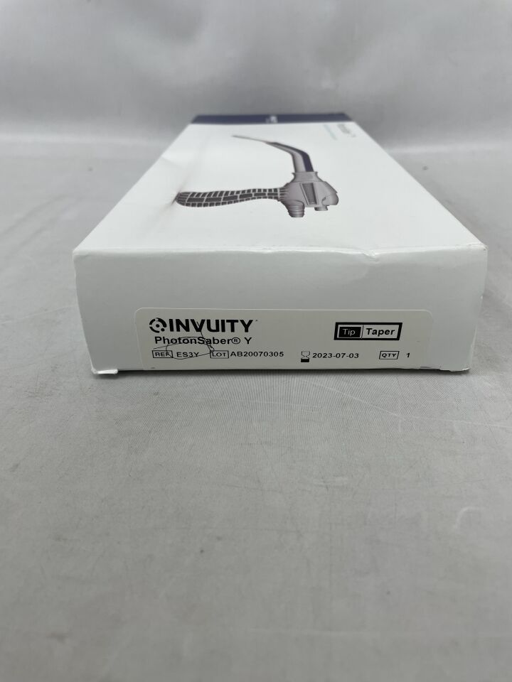 ES3Y - INVUITY - PhotonSaber Y (Yankauer), Taper Tip, (BX/1) - ( Expiry Date: 2023-07-03 )