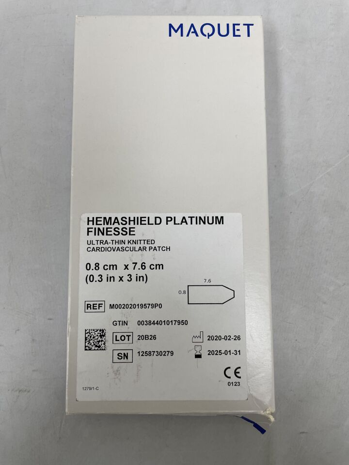 M00202019579P0 - MAQUET - Hemashield Platinum Finesse Ultra-Thin Knitted Cardiovascular Patch - 0.8cm x 7.6cm, (BX/1) - ( Expiry Date: 2025-01-31 )