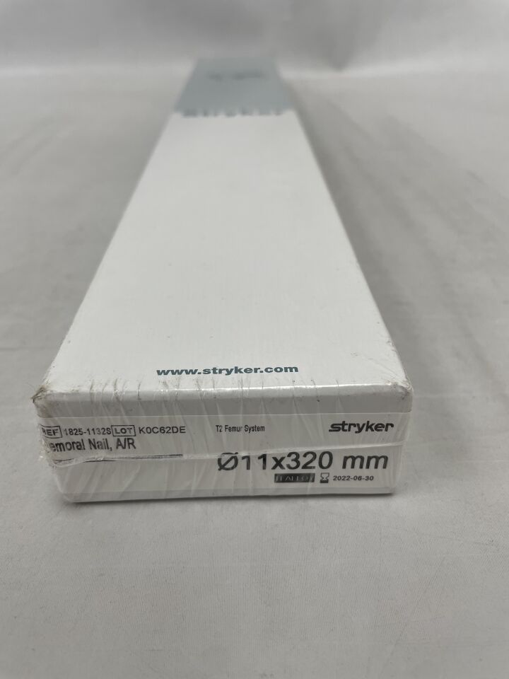 1825-1132S - STRYKER - T2 Femoral Nail, A/R: 11mm x 320mm, (BX/1) - ( Expiry Date: 2022-06-30 )