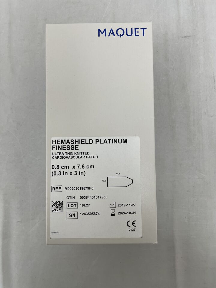 M00202019579P0 - MAQUET - Hemashield Platinum Finesse Ultra-Thin Knitted Cardiovascular Patch - 0.8cm x 7.6cm, (BX/1) - ( Expiry Date: 2024-10-31 )
