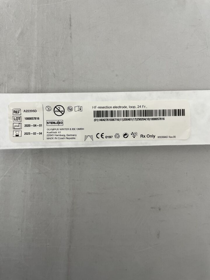 A22205D - OLYMPUS - HF Resection Electrode, Loop 24 Fr Size, 0.2 mm Wire, 30 Degree Angle, () - ( Expiry Date: 2025-02-04 )