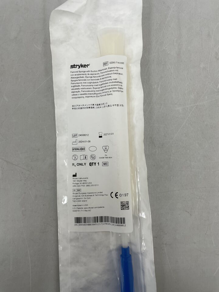 0206-714-000 - STRYKER - Esponja femoral con accesorio de succión, ( ) - ( Fecha de vencimiento: 01/01/2027 )