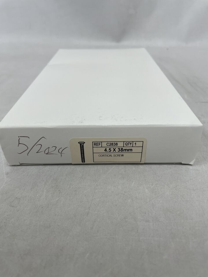 C2838 - CONMED - Cortical Screw, 4.5mm x 38mm, (BX/1) - ( Expiry Date: 2024-05-14 )