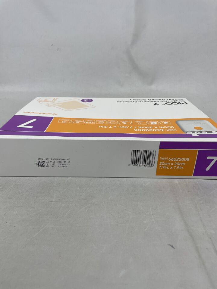 66022008  -  MEDTRONIC  -  PICO 7 NPWT System w/Two Dressings, 20cm x 20cm , ( BX/1 )  -  ( Expiry Date : 2025-09-01 )