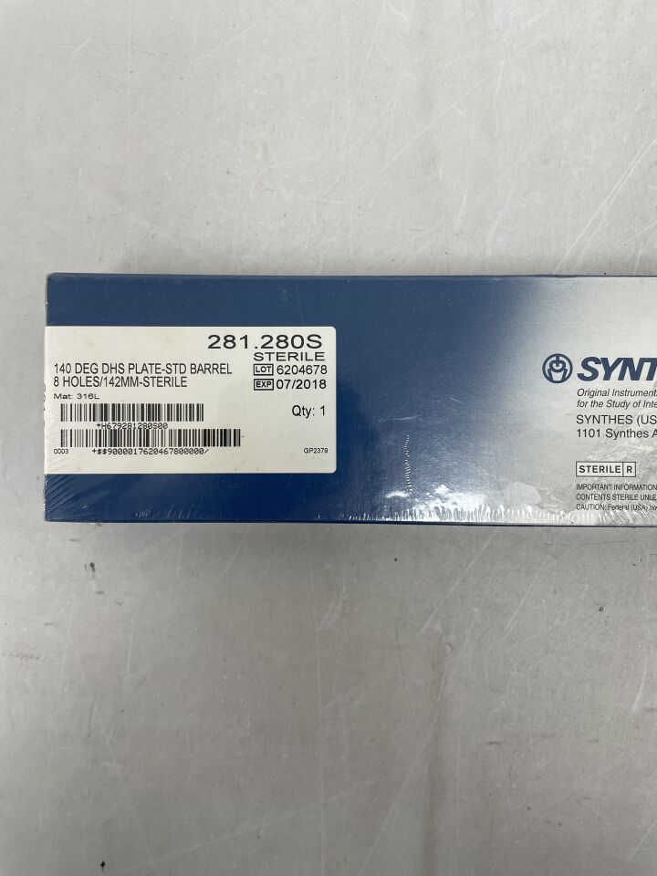 281.280S - SYNTHES - Stainless Steel DHS Plate with Standard Barrel, 8 Holes, 140 Degree Angle, (BX/1) - ( Expiry Date: 2018-07-01 )