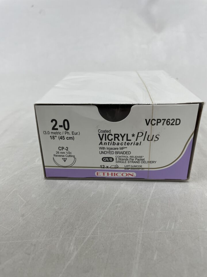 VCP762D - ETHICON - 塗層 VICRYL® Plus 抗菌（聚乳酸-羥基乙酸共聚物 910）縫合線，反向切割，可吸收，CP-2 26mm 半圓，未染色編織 8-18 英寸 = 45cm，規格：2-0，（盒/12）-（有效期至：201）