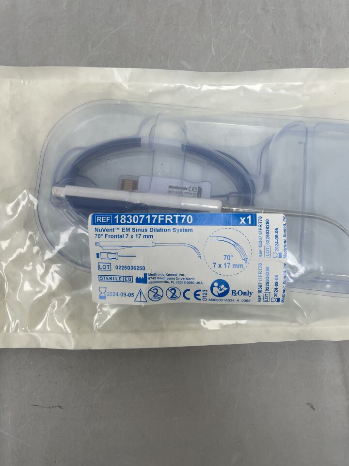 1830717FRT70 - MEDTRONIC - Nuvent 70° Angle Frontal Balloon Seeker, 7 OD x 17 mm Length, () - ( Expiry Date: 2024-09-05 )