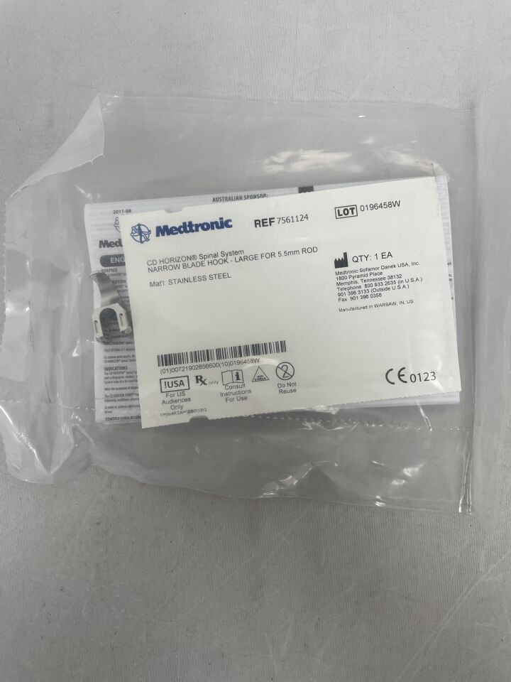 7561124  -  MEDTRONIC  -  CD HORIZON Spinal System Narrow Blade Hook, Large , ( EA )  -  ( Expiry Date : 2099-12-31 )