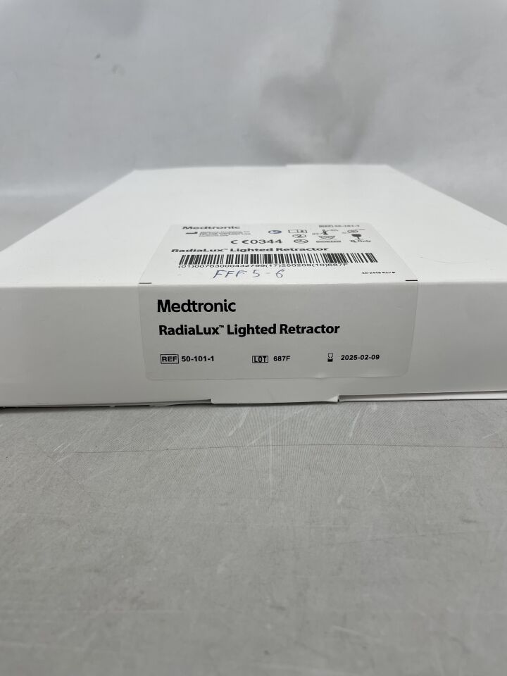 50-101-1 - MEDTRONIC - RadiaLux Lighted Retractor, (BX/1) - ( Expiry Date: 2025-02-09 )