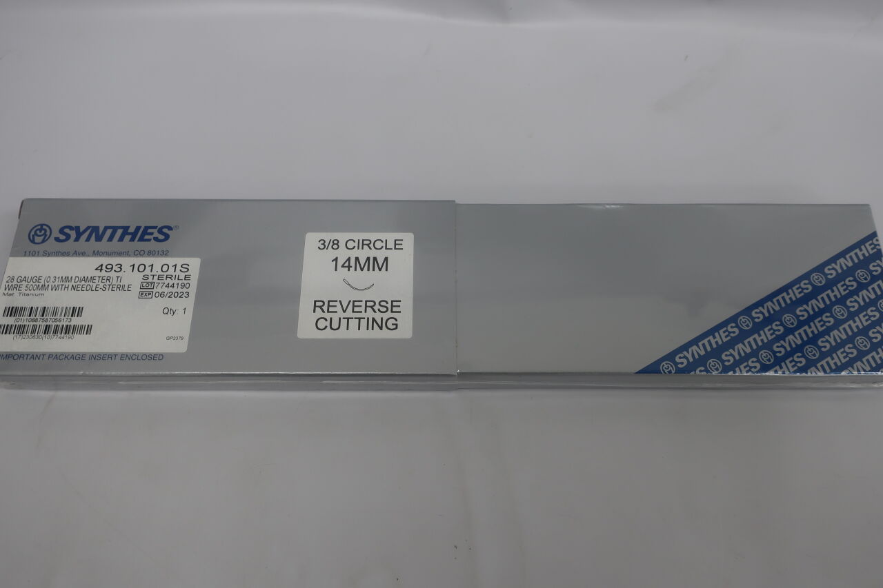 493.101.01S - SYNTHES - Titanium Wire, 28 GAUGE (0.31MM DIAMETER) 500MM WITH NEEDLE, (BX/1) - ( Expiry Date: 2025-03-31 )