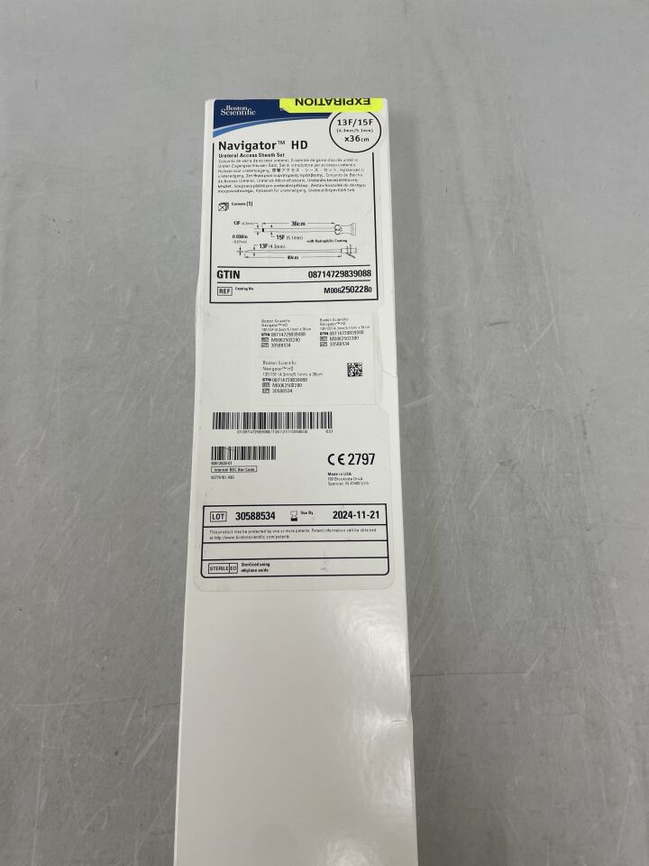 250228 - BOSTON SCIENTIFIC - Navigator HD Ureteral Access Sheath Set, 13F/15F x 36cm, (BX/1) - ( Expiry Date: 2024-11-21 )