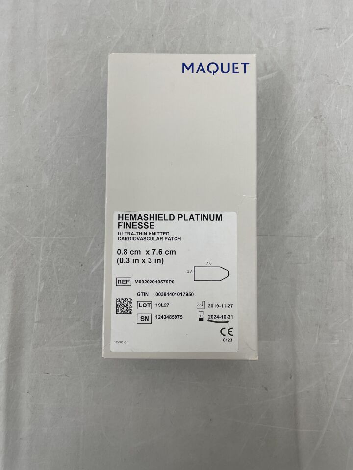 M00202019579P0 - MAQUET - Hemashield Platinum Finesse Ultra-Thin Knitted Cardiovascular Patch - 0.8cm x 7.6cm, (BX/1) - ( Expiry Date: 2024-10-31 )