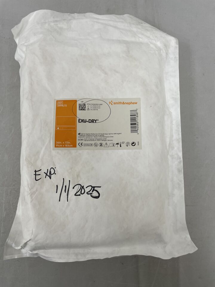 5999L72 - SMITH & NEPHEW - Exu-Dry Dressing, 91x 183cm, (EA) - ( Expiry Date: 2025-01-01 )