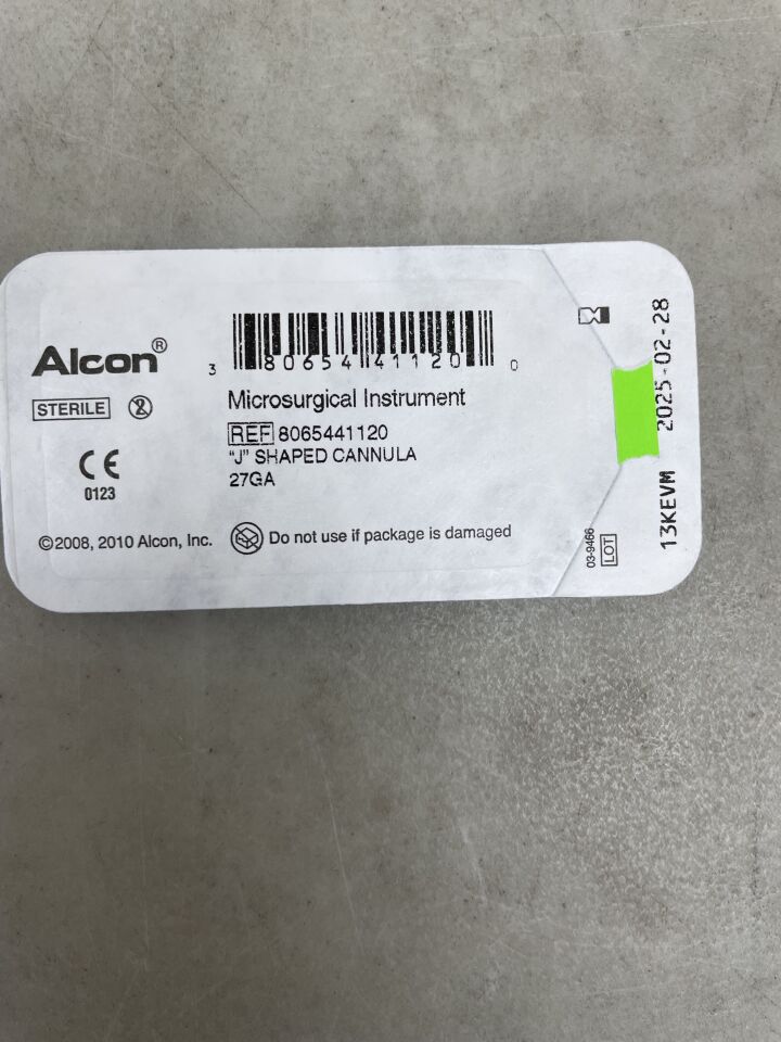 8065441120 - ALCON - 27G Hydrodissection Cannula, J Shaped, () - ( Expiry Date: 2024-06-30 )