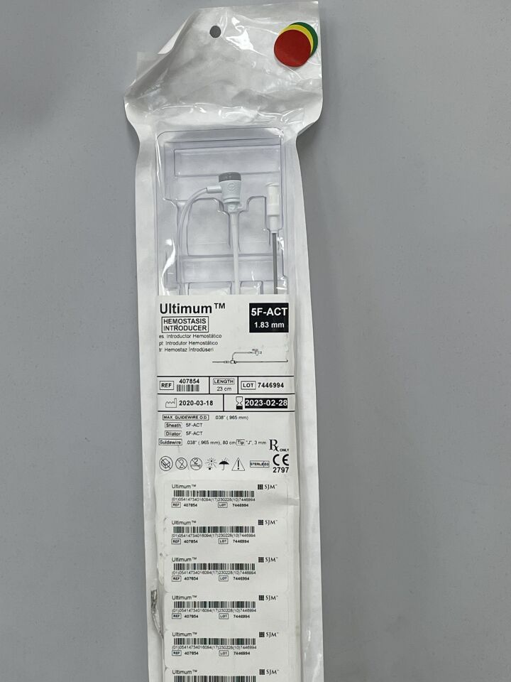 406854 - ST JUDE MEDICAL - Fast-Cath Guiding Introducer, 8.5F., () - ( Expiry Date: 2023-10-31 )