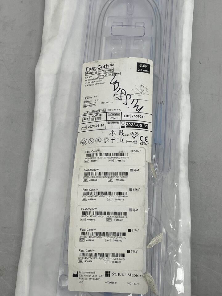406856 - ST JUDE MEDICAL - Fast-Cath Guiding Introducer, 8.5Fr 145cm, () - ( Expiry Date: 2023-05-31 )