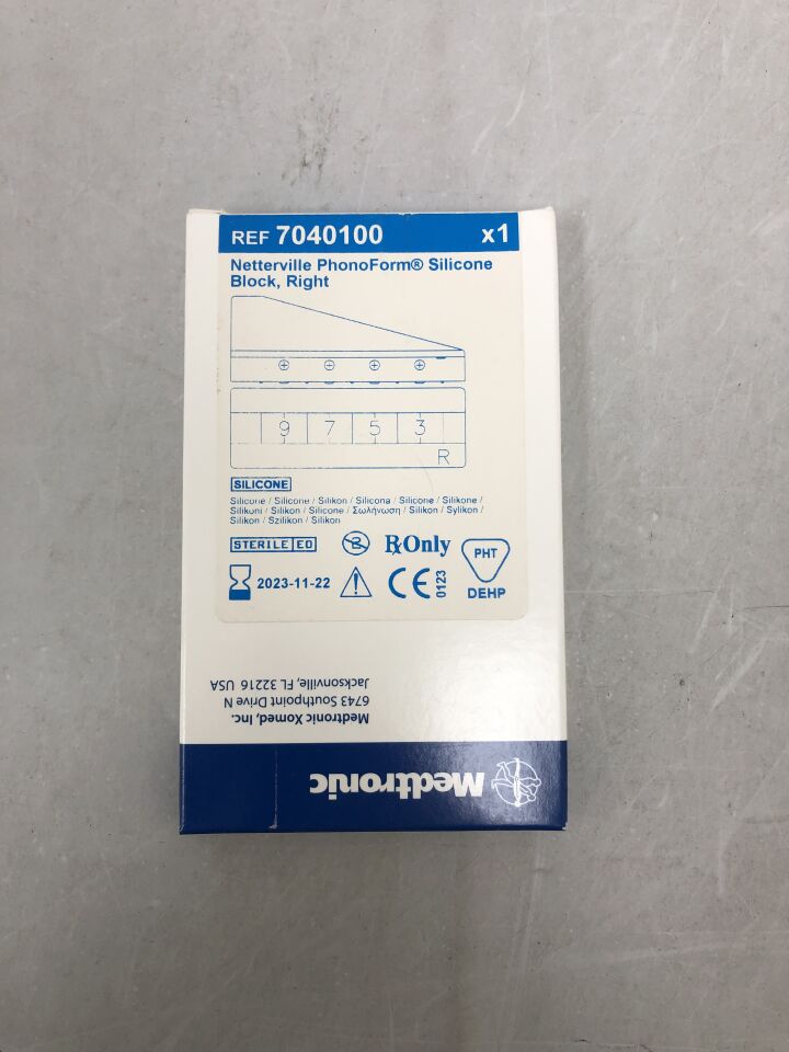 7040100 - MEDTRONIC - Netterville PhonoForm Silicone Block, Right, (BX/1) - ( Expiry Date: 2023-11-22 )