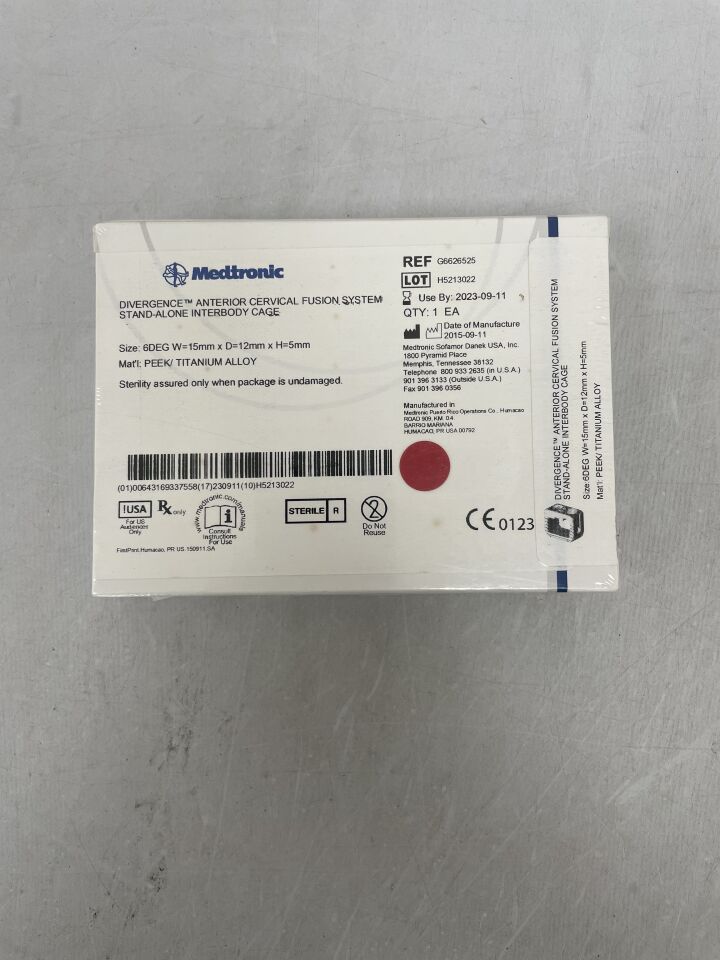 G6626525 - MEDTRONIC - Divergence Anterior Cervical Fusion System Stand-Alone Interbody Cage, 6 Degrees, 15 x 12 x 5mm, () - ( Expiry Date:  )