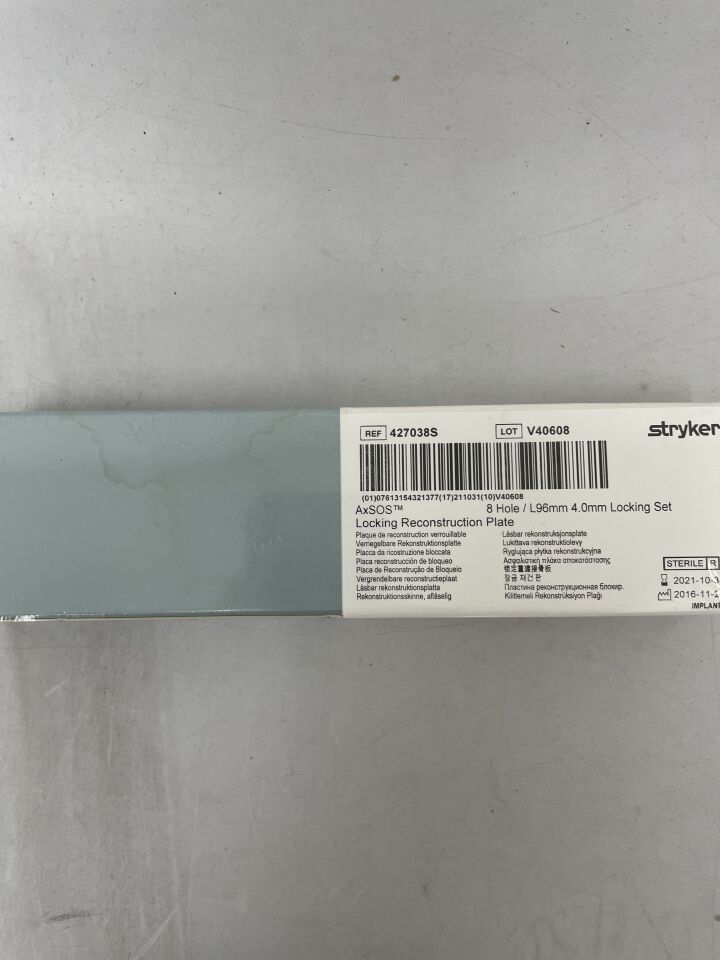 427038S - STRYKER - AxSOS Locking Reconstruction Plate, 8 Hole, 96 mm , () - ( Expiry Date:  )