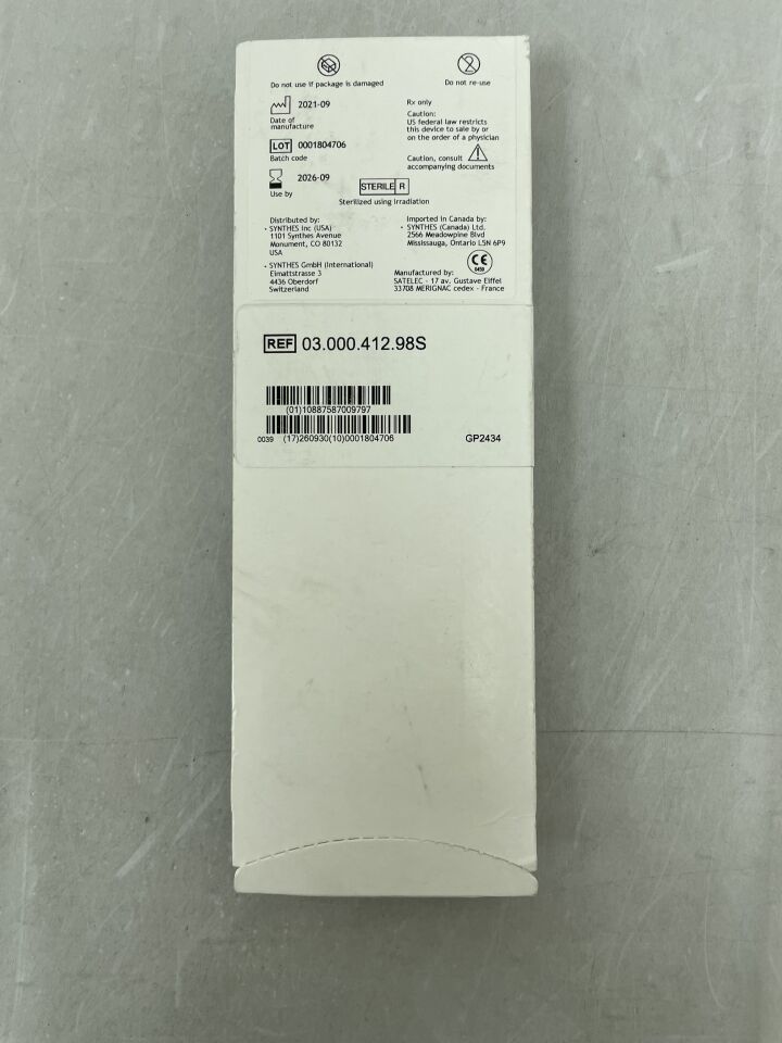 03.000.412.98S - SYNTHES - Saw, 105.7 x 4.0 x 0.6mm, for Piezoelectric System, () - ( Expiry Date:  )